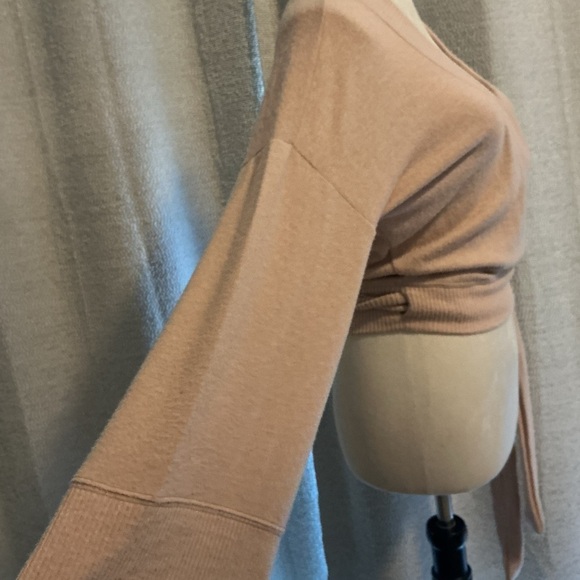 Free People Beach Wrap Sweater / Wrap Top - Picture 11 of 14